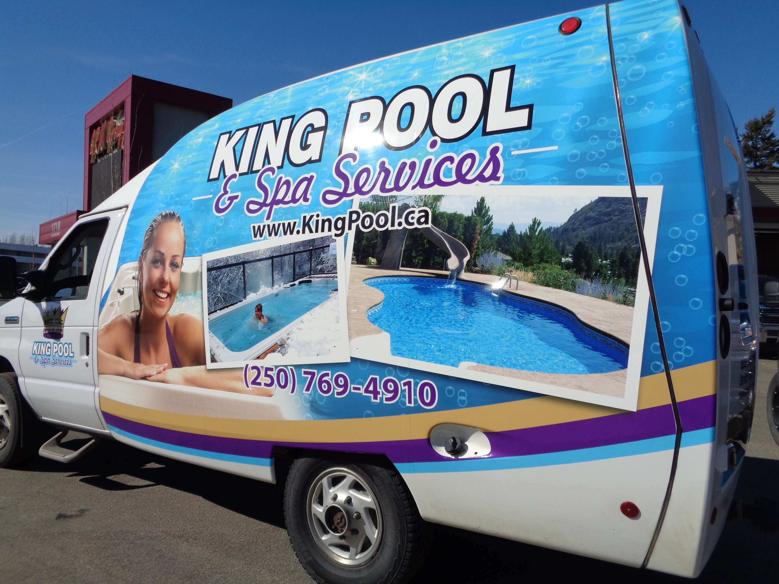 King Pool & Spa Bubble Van Wrap Manchester SPG